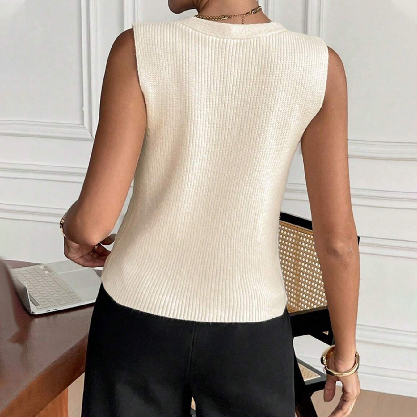 European And American Solid Color Single-breasted Sweater V-neck Pocket Vest